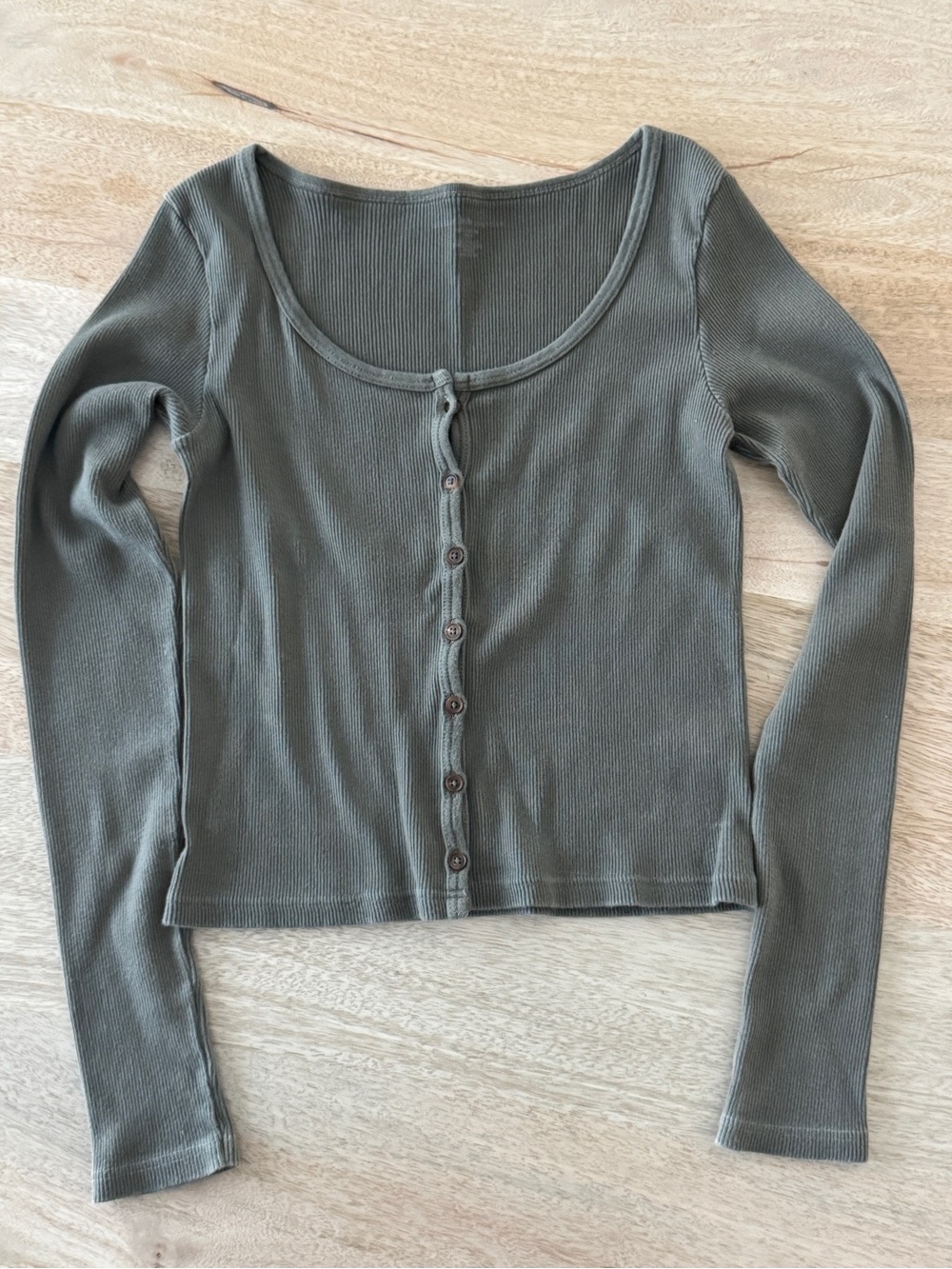 Brandy Melville Olive Button-Front Ribbed Long Sleeve Top